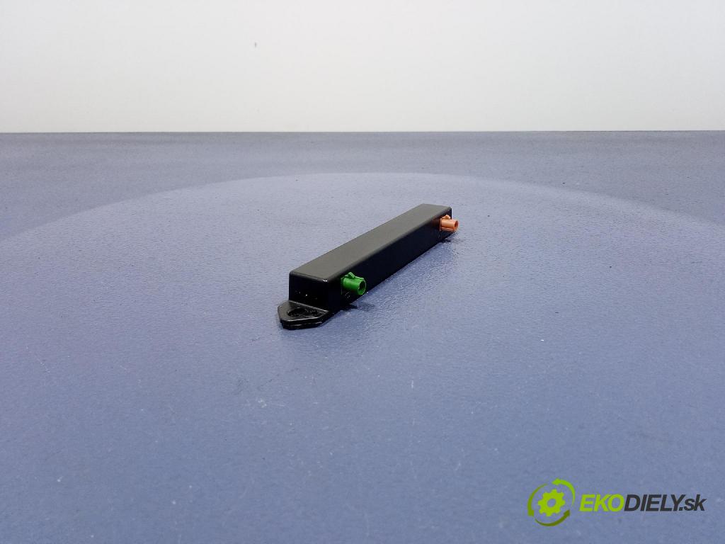 Jeep Grand Cherokee 2020 Antena 68306857AA