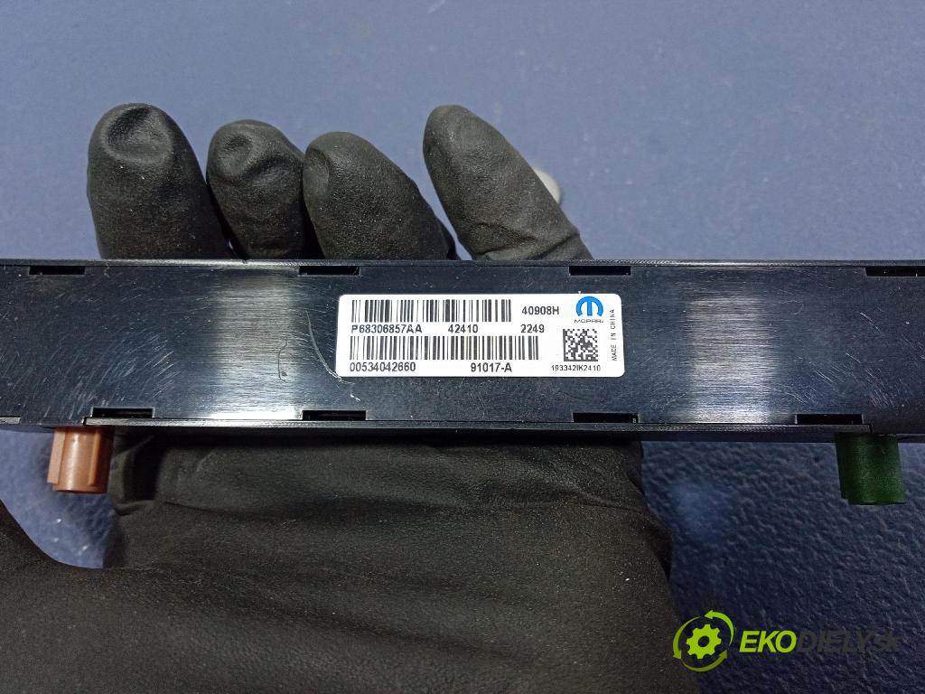 Jeep Grand Cherokee 2020 Antena 68306857AA