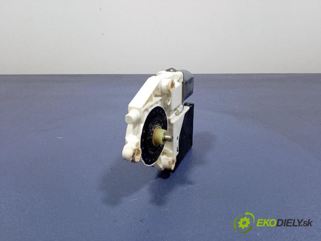 Vw Golf 2007 mechanismus stahování Sklenka: před Levý: 1K4837401T