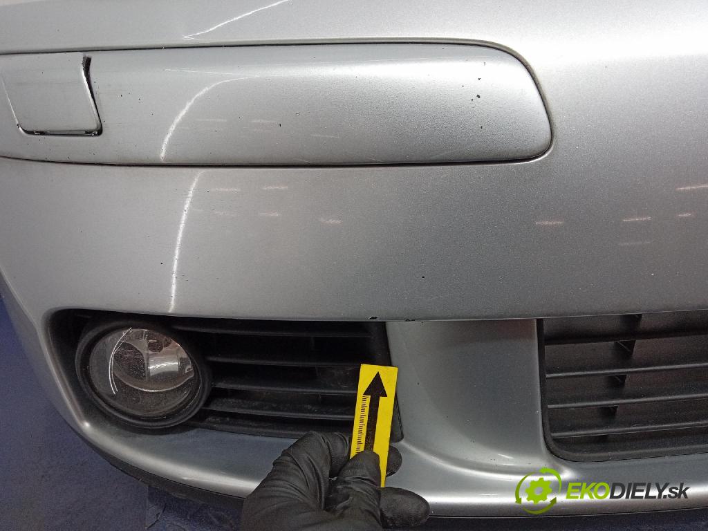 Vw Golf 2007 nárazník před 1K0807221