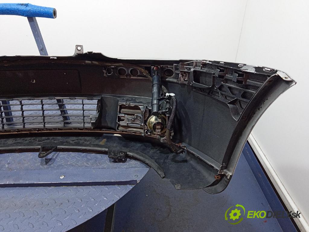 Vw Golf 2007 nárazník před 1K0807221