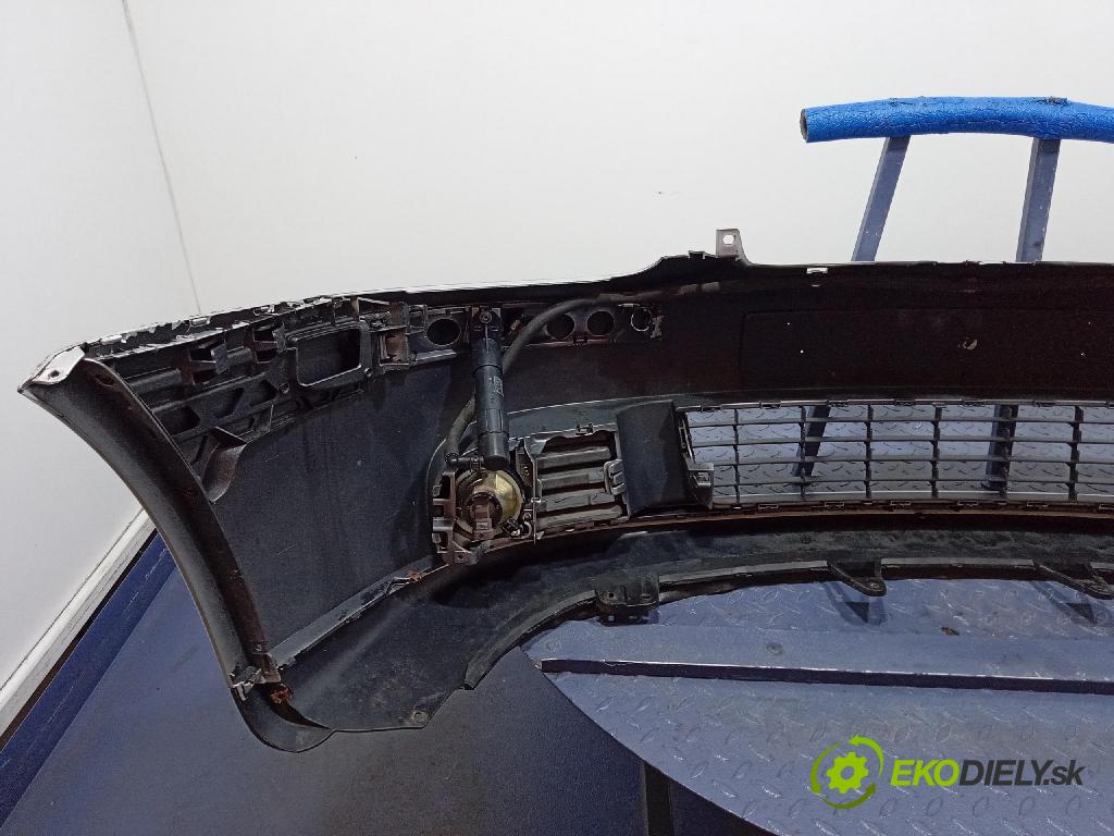 Vw Golf 2007 nárazník před 1K0807221