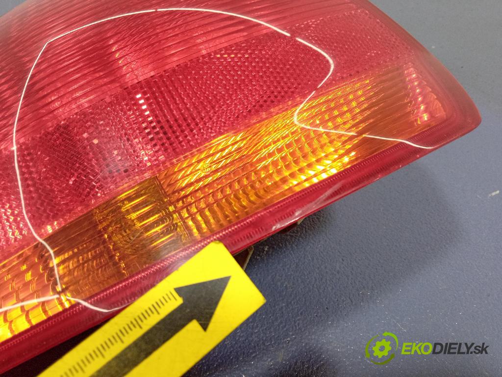 Audi A3 2007 svetlo / reflektor zad ľavá Vonkajsia: 8P4945095C