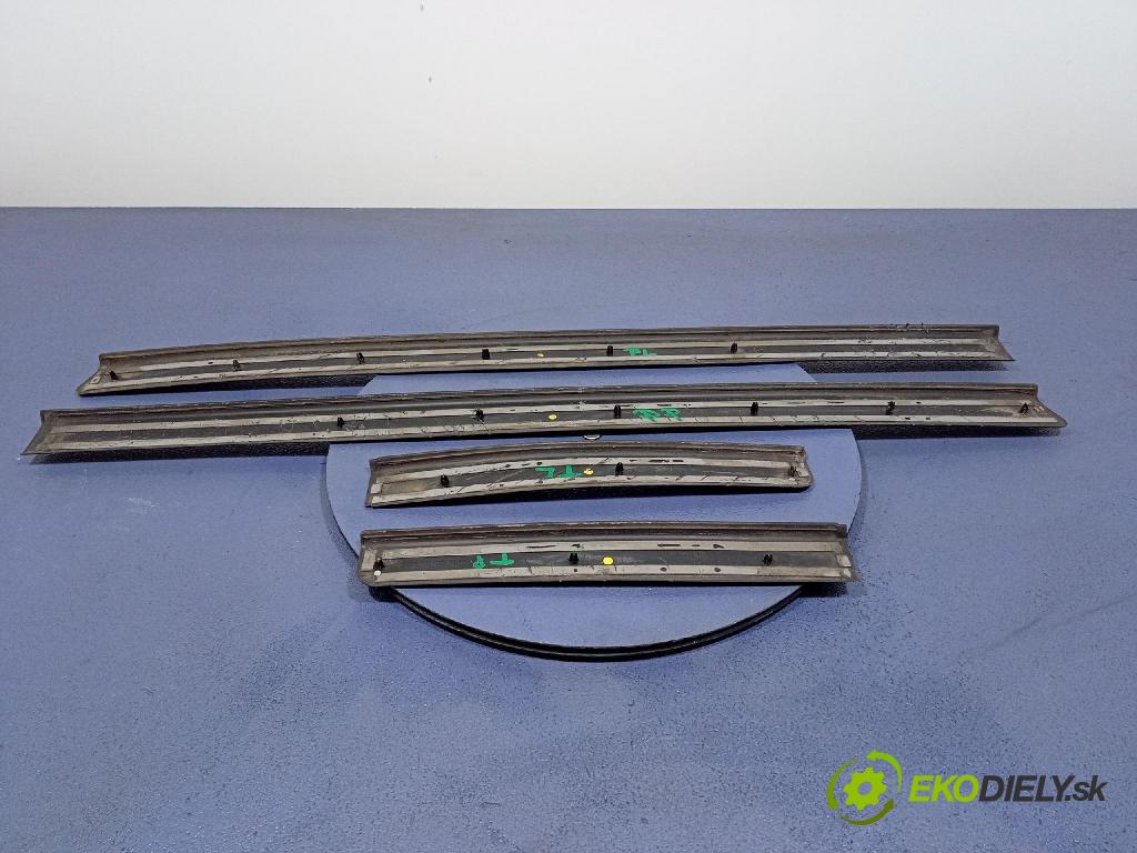 Audi A3 2007 lišta Práh: 8P4853491F