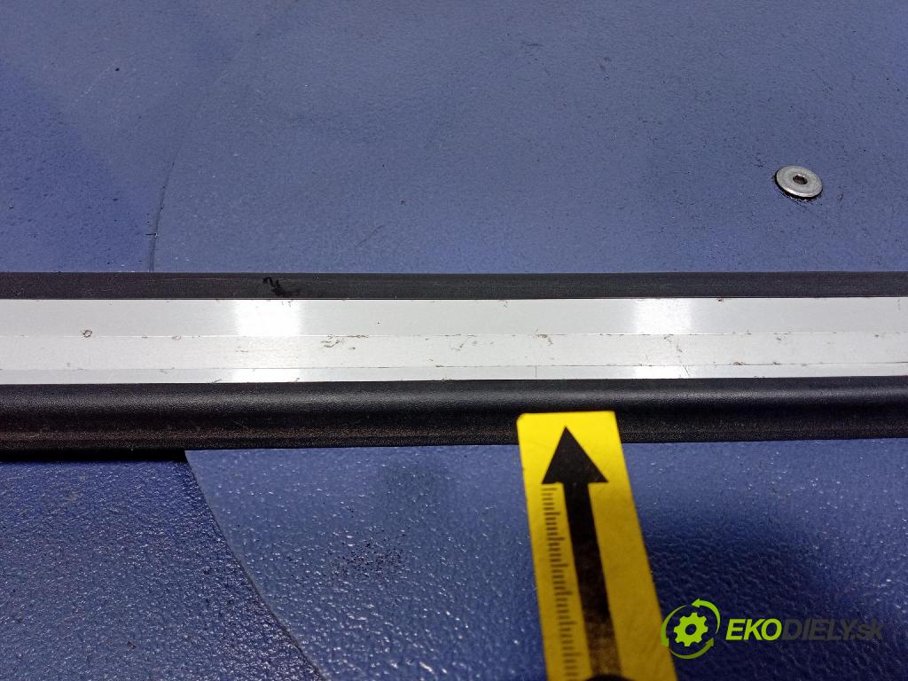 Audi A3 2007 lišta Práh: 8P4853491F