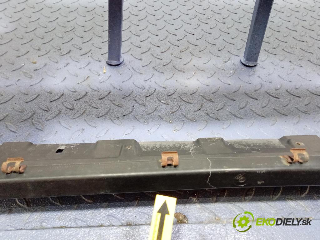 Vw Golf 2007 výstuha Predné: / pas predný 1K0805594K