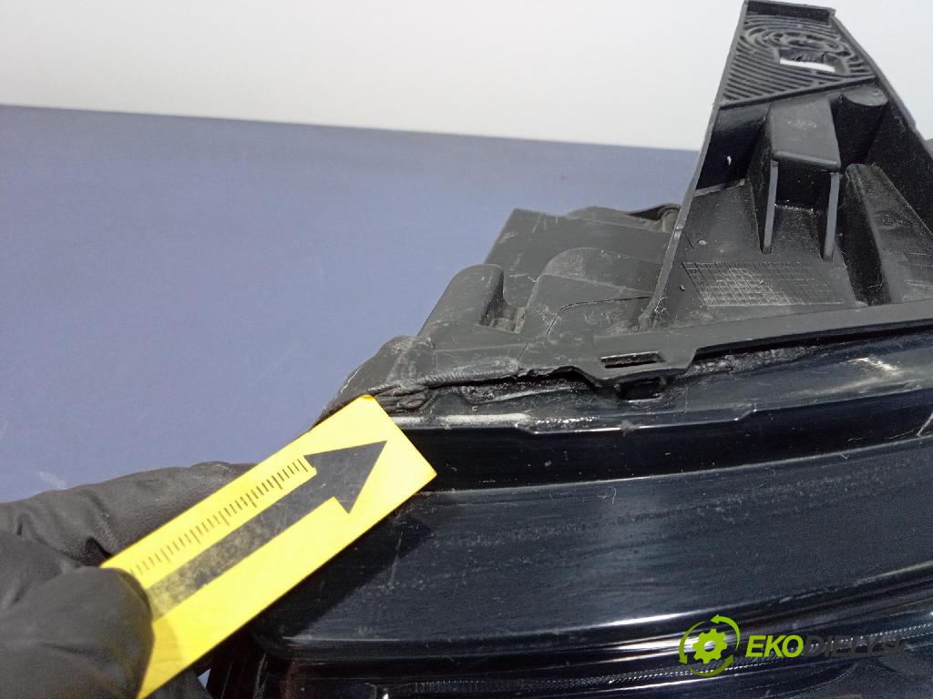 Jeep Grand Cherokee 2020 Reflektor: Vľavo: 6828923YAE