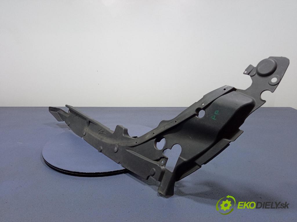 Jeep Grand Cherokee 2020 kryt Motor: 68277400AA