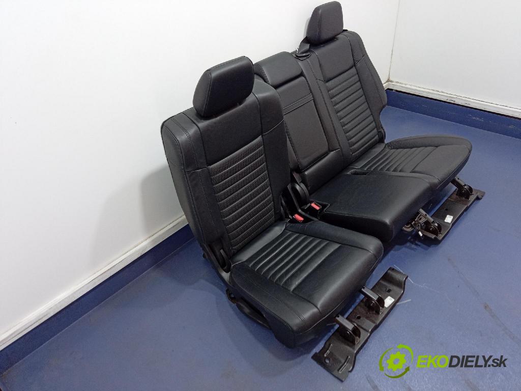 Jeep Grand Cherokee 2020 Sedačka zadný