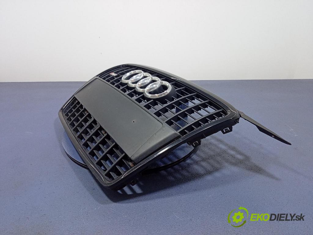 Audi A3 2007 miežka / Gril: 8P4853651A