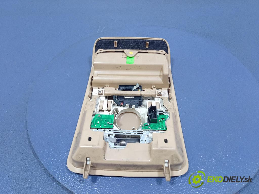 Vw Passat 2006 Svietidlá: Vnútri: 3C0867489B