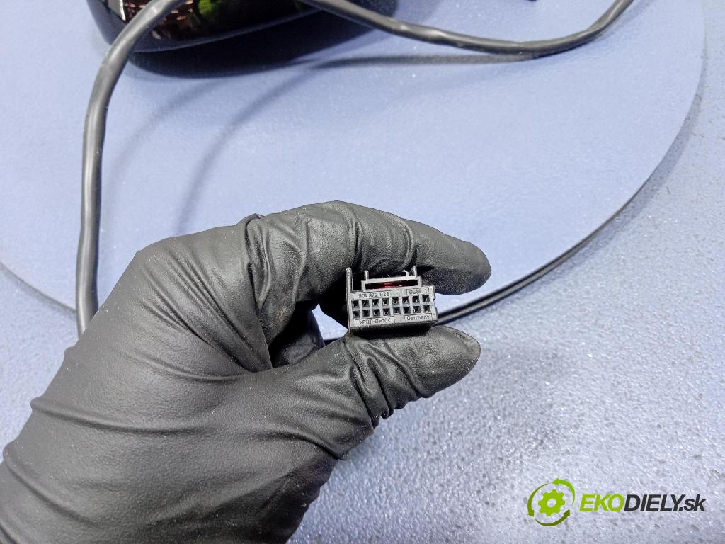 Vw Passat 2006 zrkadlo Vľavo: 