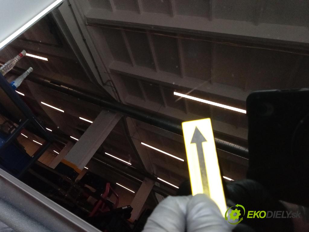 Jeep Grand Cherokee 2020 Střešní okno: 30022879K