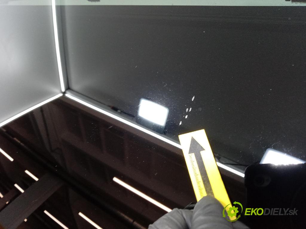 Jeep Grand Cherokee 2020 Střešní okno: 30022879K