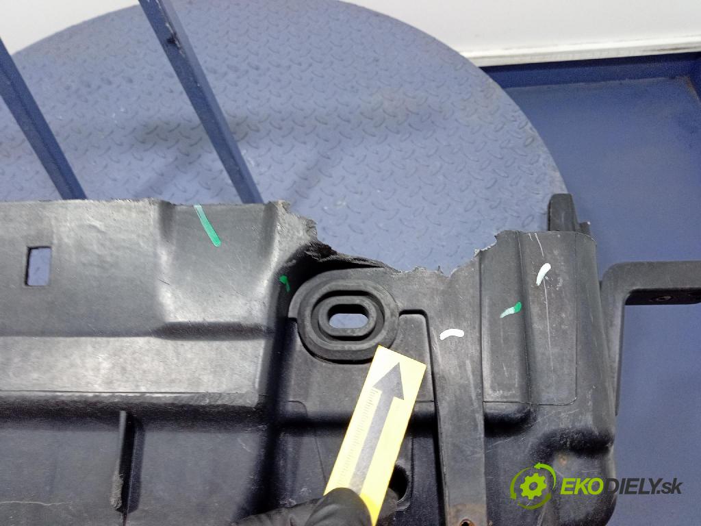 Vw Passat 2006 výstuha Predné: / pas predný 3C0805588H