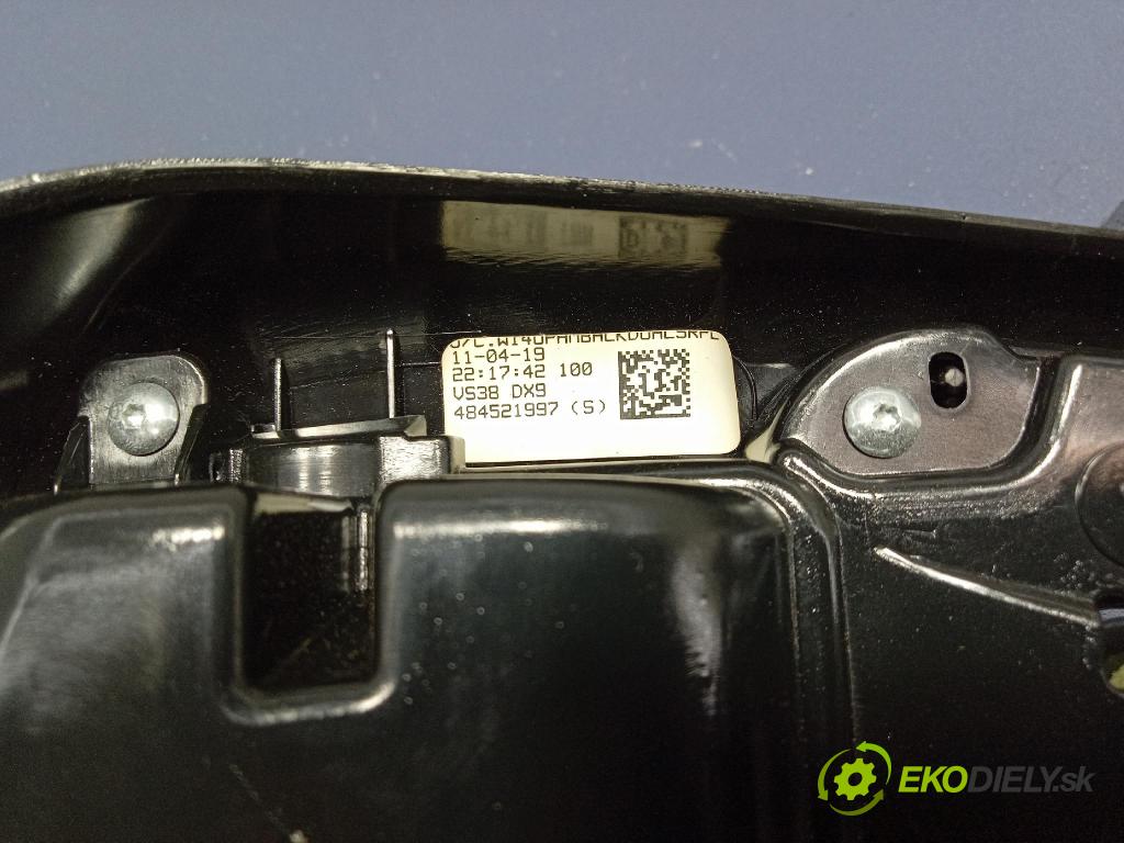 Jeep Grand Cherokee 2020 Lampy Uvnitř 1VS381X9AE