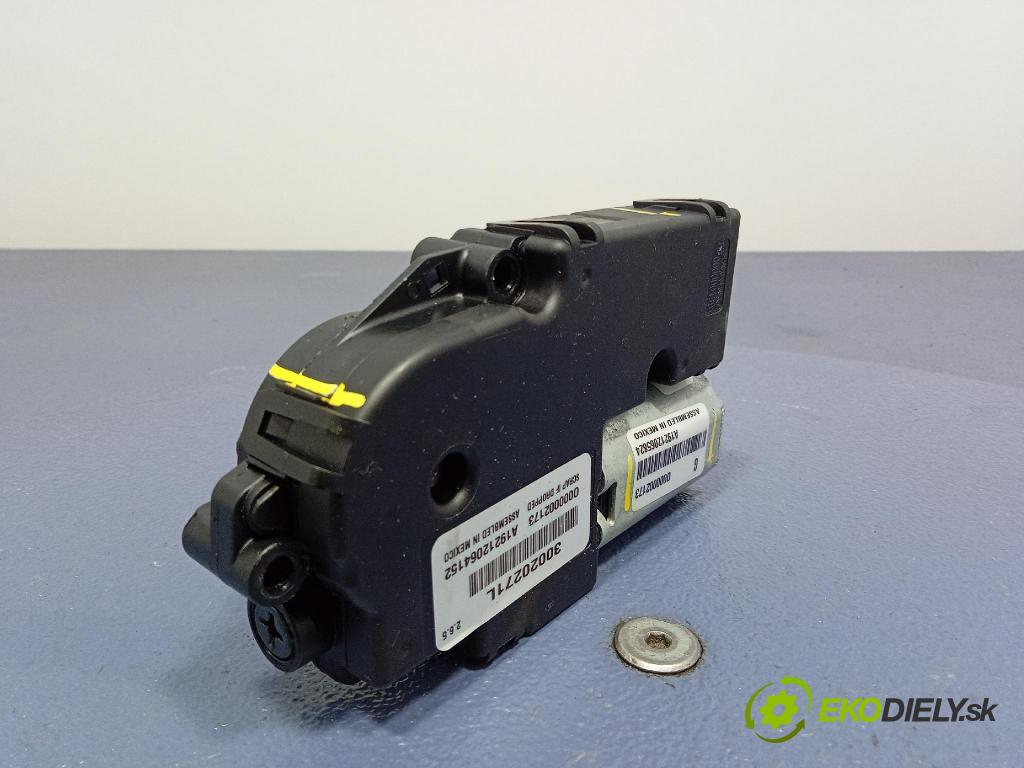 Jeep Grand Cherokee 2020 Střešní okno: 30020271L