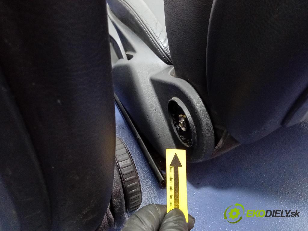 Audi A3 2007 sedačke: Set.: