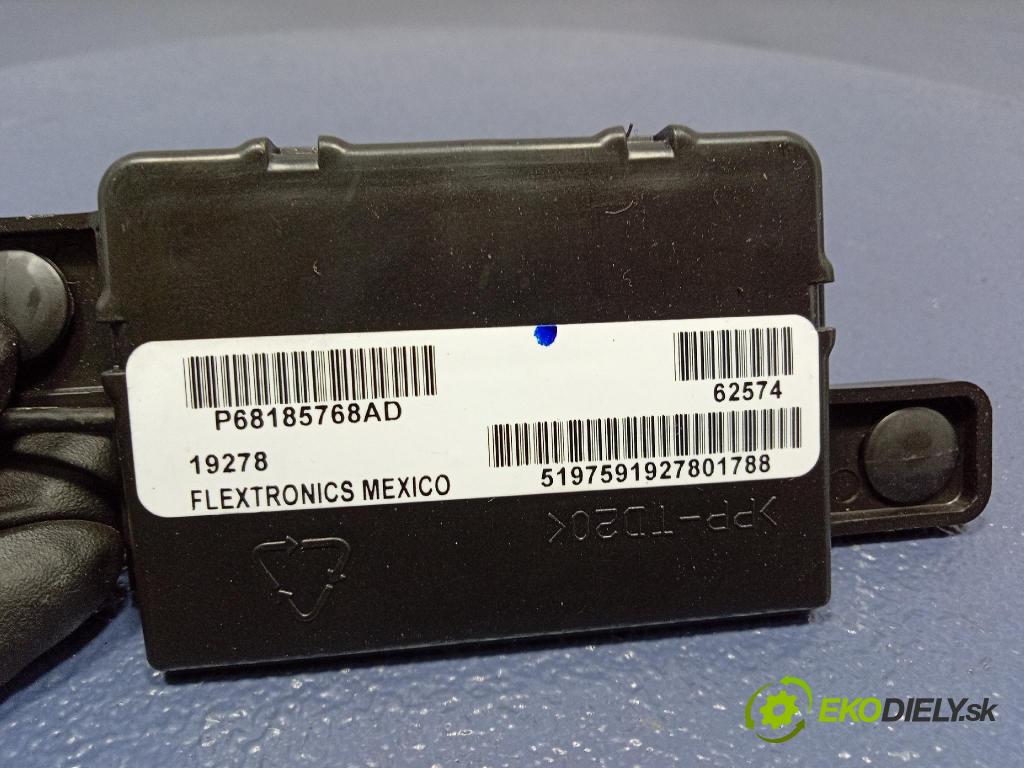 Jeep Grand Cherokee 2020 Antena 68185768AD