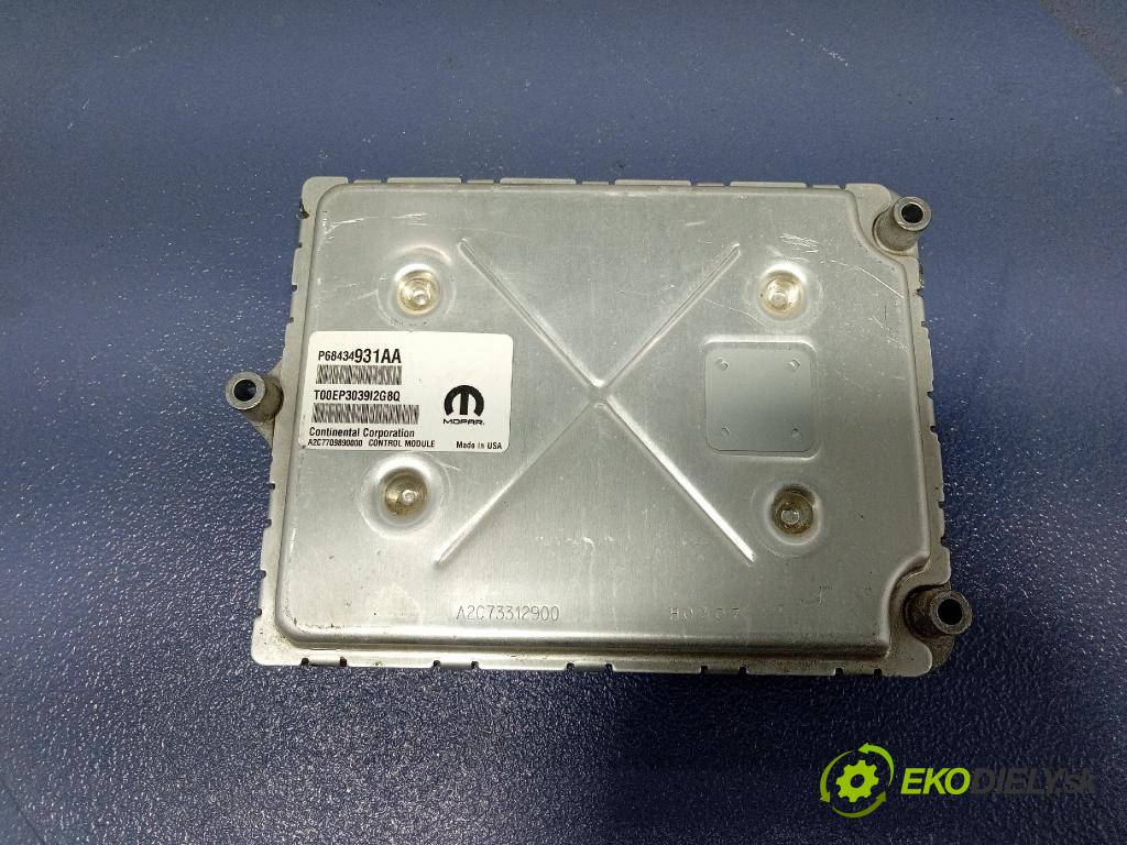 Jeep Grand Cherokee 2020 riadiaca jednotka Motor: 68496222AA