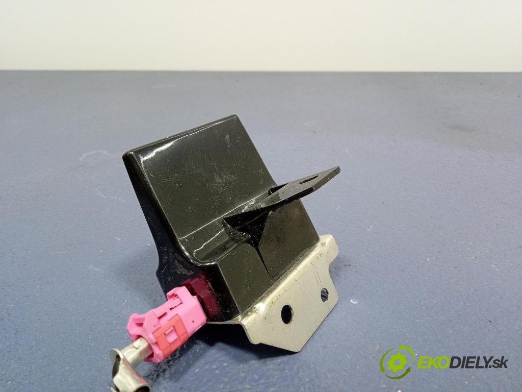 Jeep Grand Cherokee 2020 Antena 68323160AA