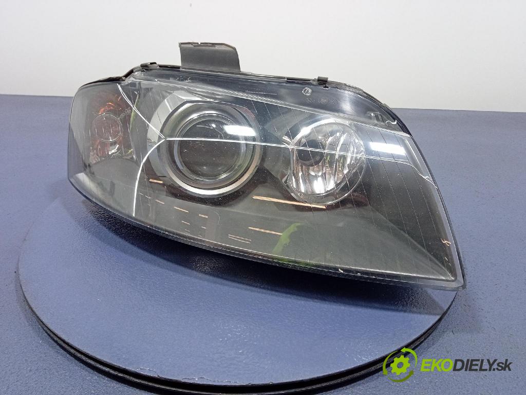 Audi A3 2007 Reflektor: v pravo: 8P0941030