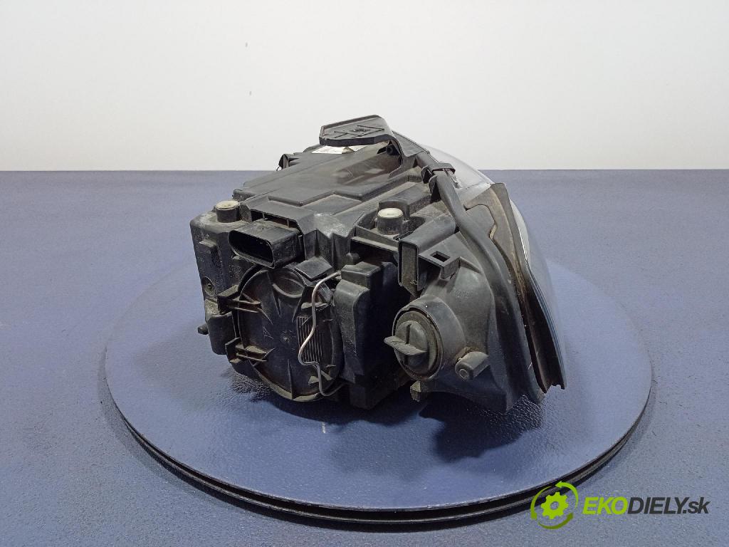 Audi A3 2007 Reflektor: v pravo: 8P0941030