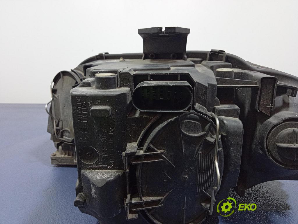 Audi A3 2007 Reflektor: v pravo: 8P0941030