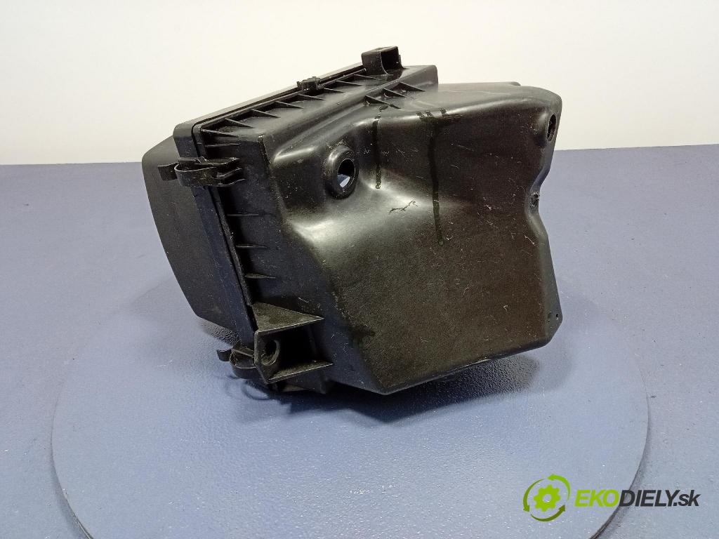 Jeep Grand Cherokee 2020 obal Filtre: Vzduch: 0149004731