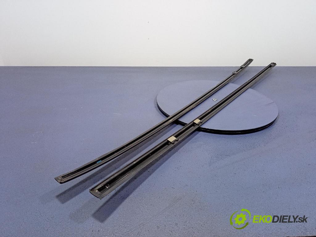 Audi A3 2007 lišta Dekoratívne: