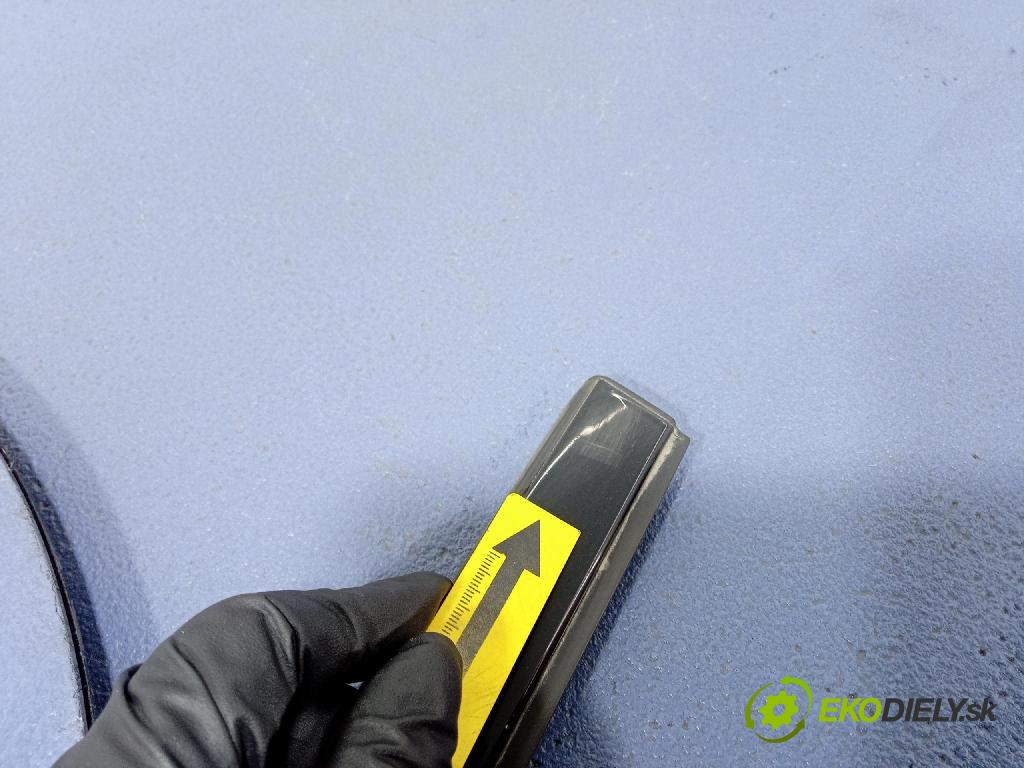 Audi A3 2007 lišta Dekoratívne: 