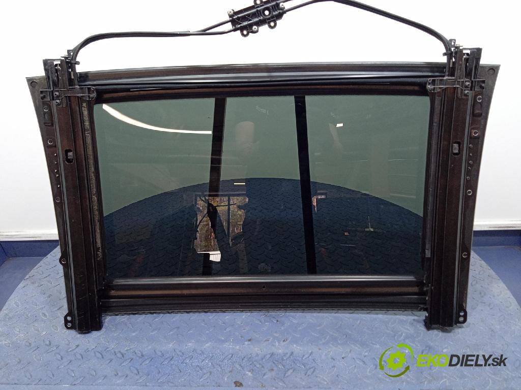 Audi A3 2007 Střešní okno: 8P4877055