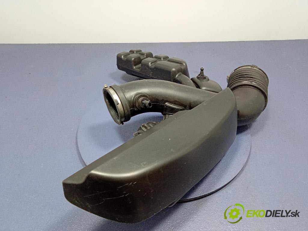 Jeep Grand Cherokee 2020 rúrka Vzduch: 68251622AD