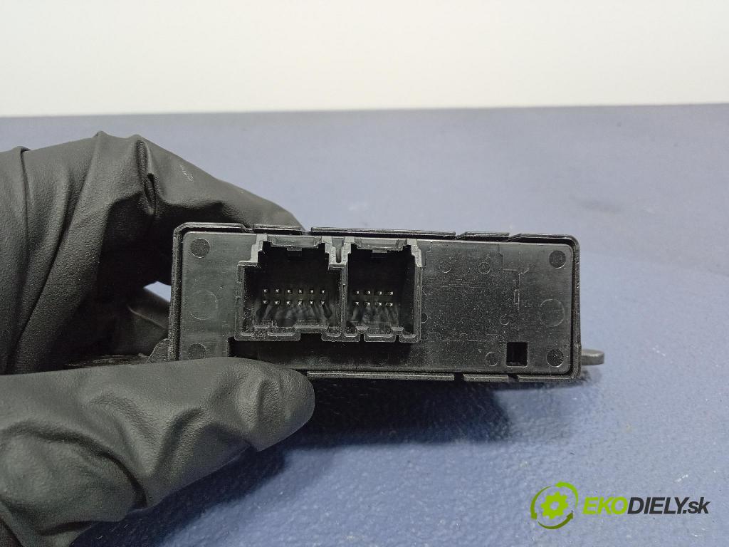 Jeep Grand Cherokee 2020 snímač / řídící jednotka PDC 68411135AC