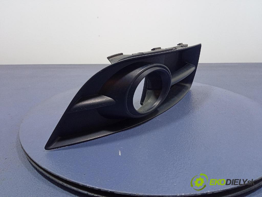 Audi A3 2007 lišta Dekoratívne: 8P4807682F