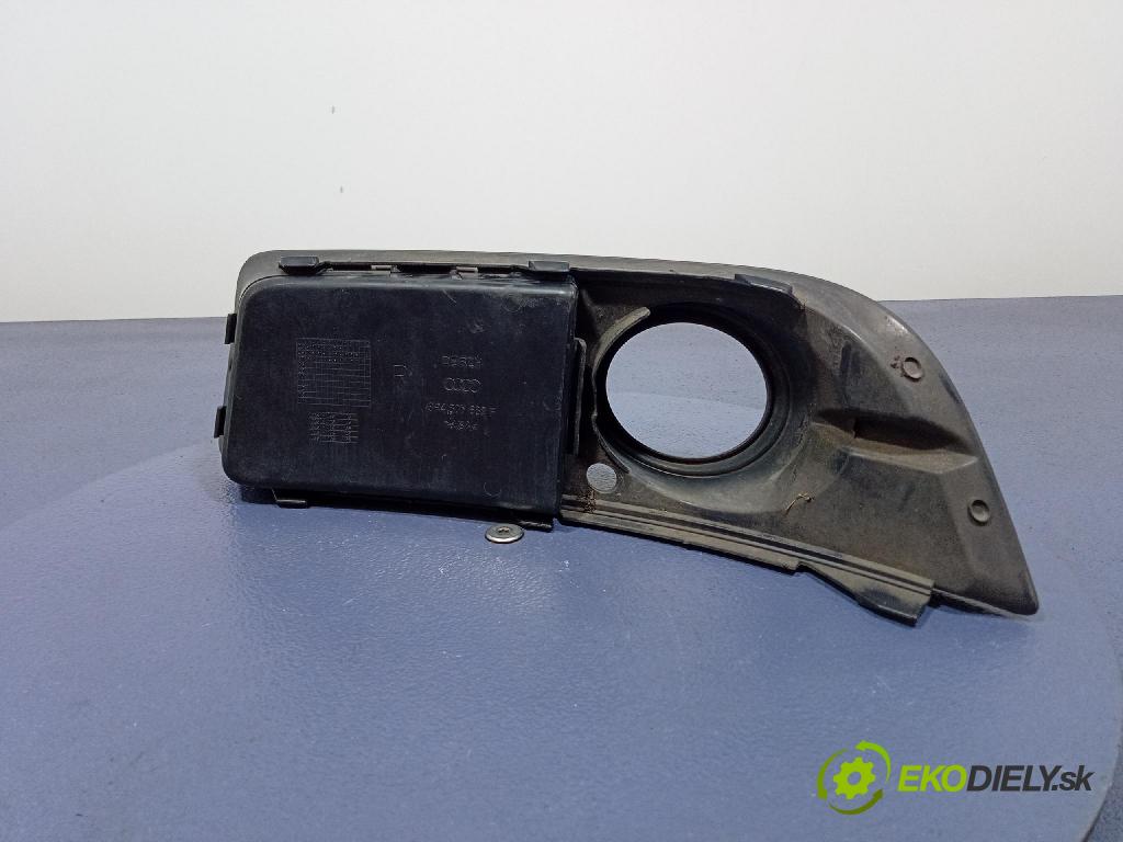 Audi A3 2007 lišta Dekoratívne: 8P4807682F