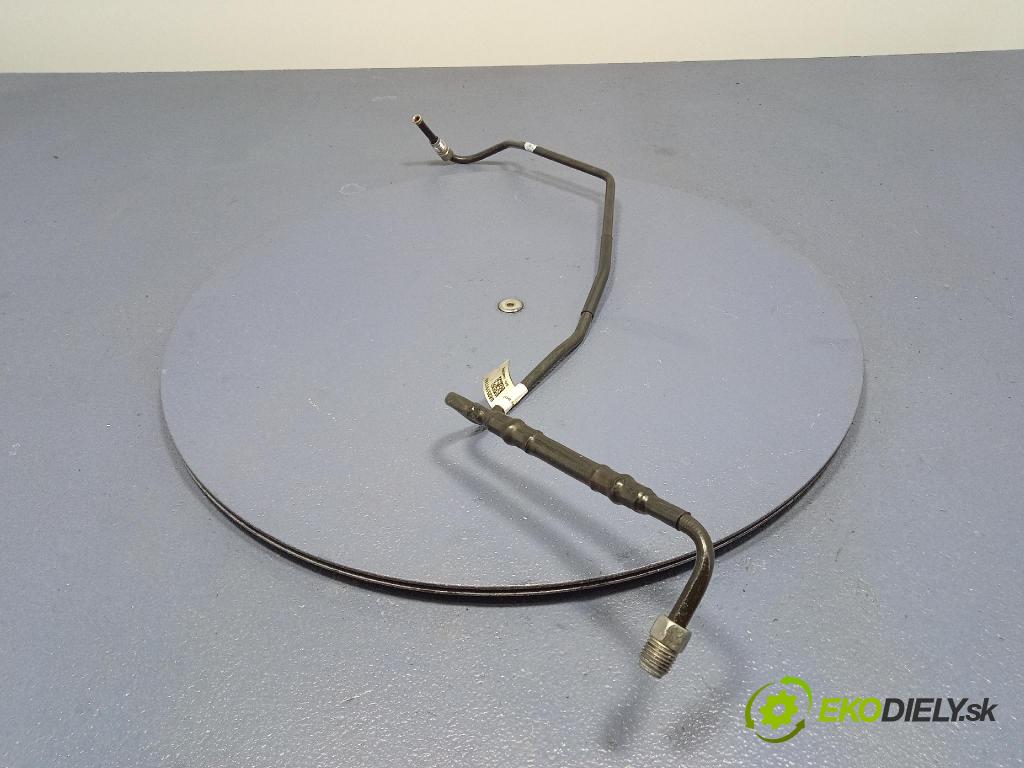 Jeep Grand Cherokee 2020 rúrka Olej 68251917AE