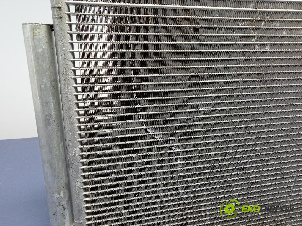 Jeep Grand Cherokee 2020 chladič Klimatizácia: