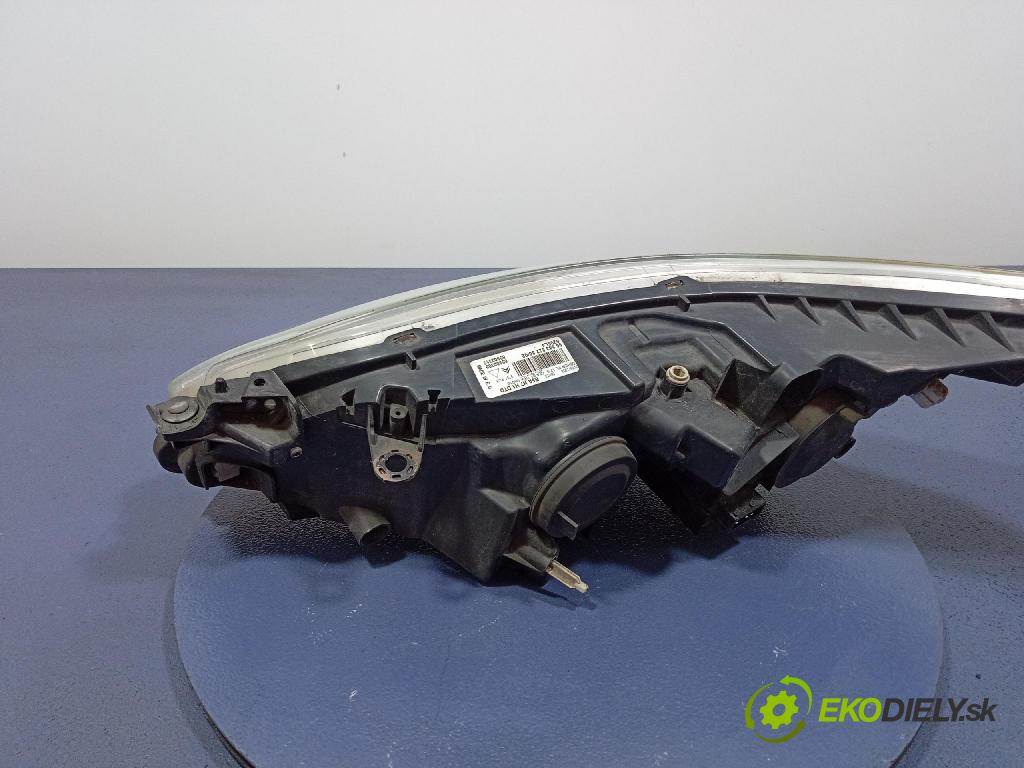 Citroen C4 2008 Reflektor: v pravo: 9684382280