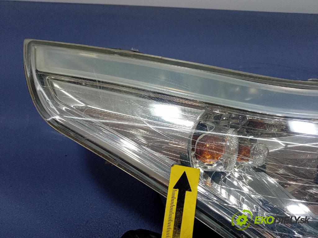 Citroen C4 2008 Reflektor: v pravo: 9684382280