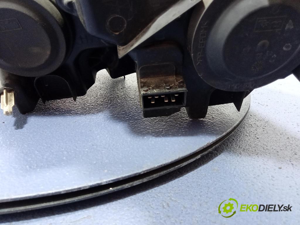 Citroen C4 2008 Reflektor: v pravo: 9684382280