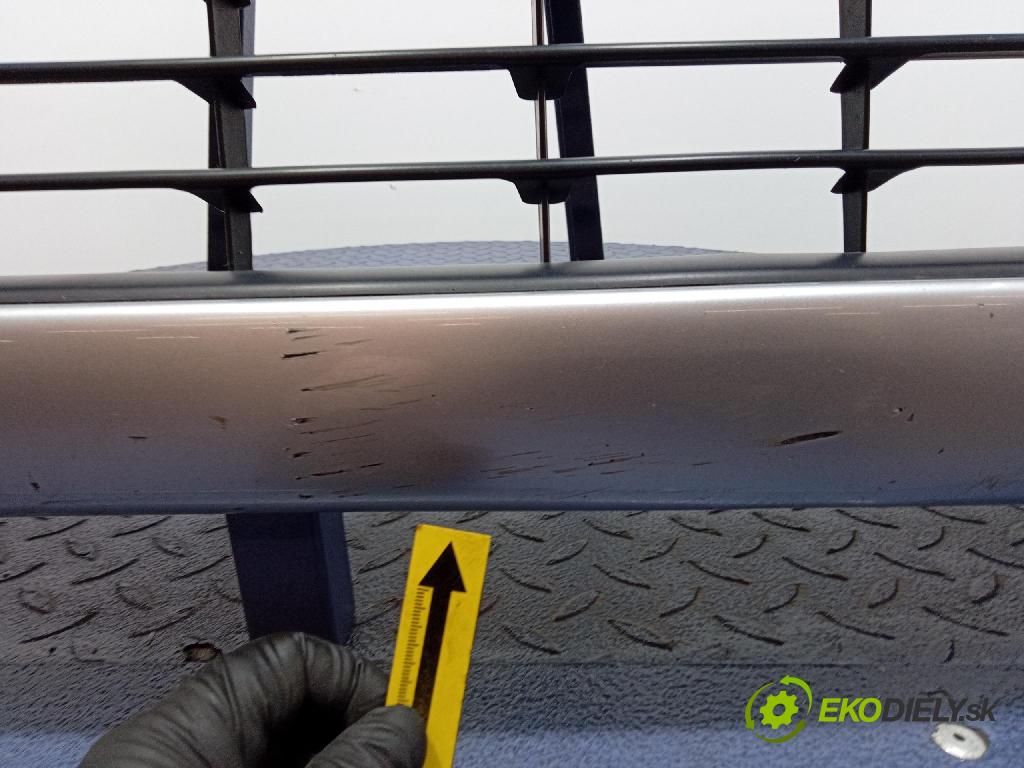 Citroen C4 2008 nárazník Predné 9684505677