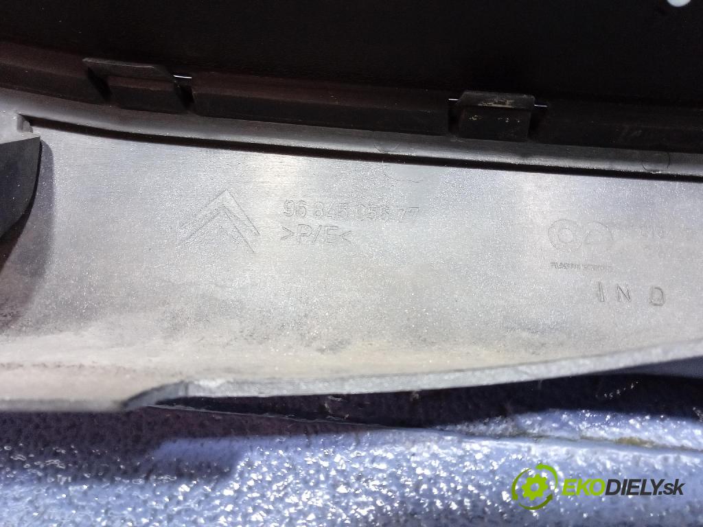 Citroen C4 2008 nárazník Predné 9684505677