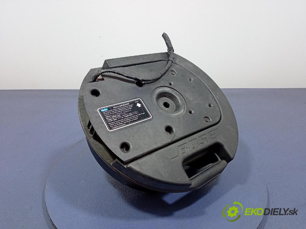 Mazda 6 2005 Mluvčí: / Subwoofer: GJ5A66960