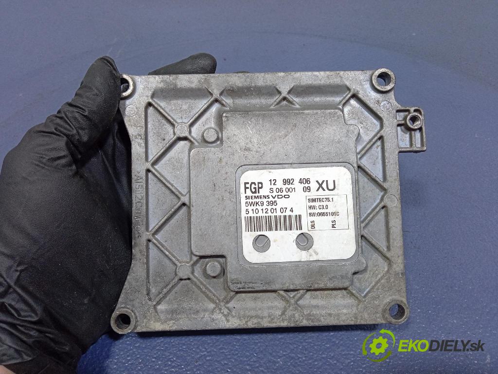 Opel Zafira 2006 riadiaca jednotka Motor: 12992406