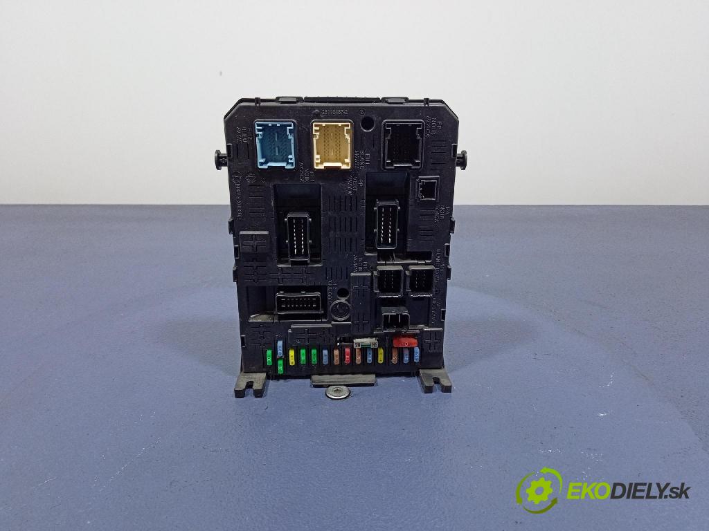 Citroen C4 2008 skrinka Poistky: 9664059180