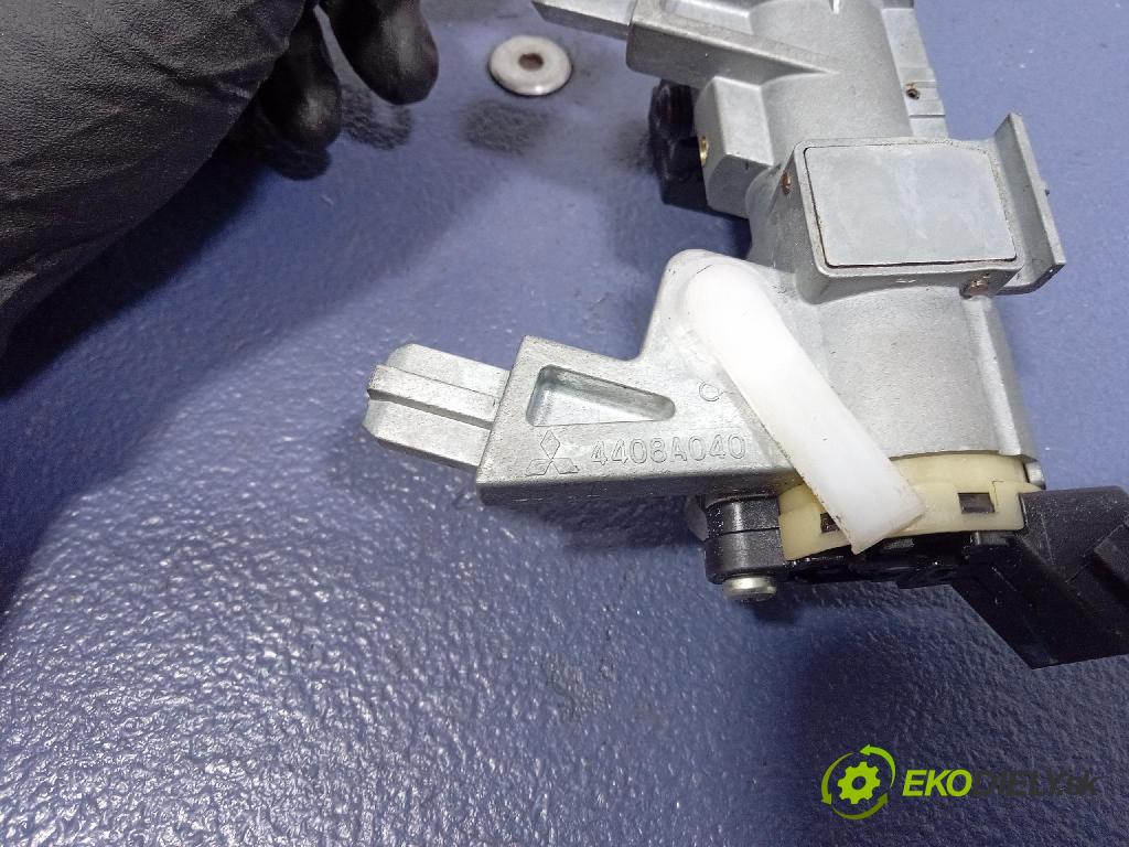 Mitsubishi Colt 2010 Spínač zapaľovania: 4408A040