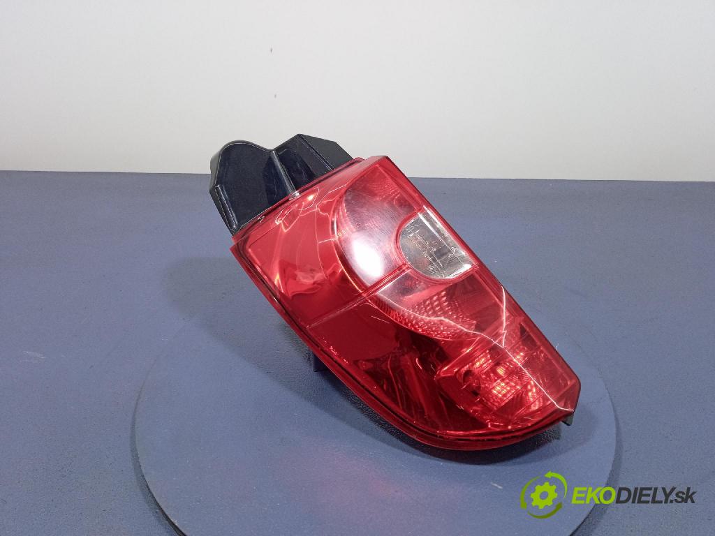 Mitsubishi Colt 2010 svetlo / reflektor zad ľavá Vonkajsia: 8330A479