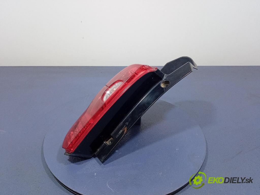 Mitsubishi Colt 2010 svetlo / reflektor zad ľavá Vonkajsia: 8330A479