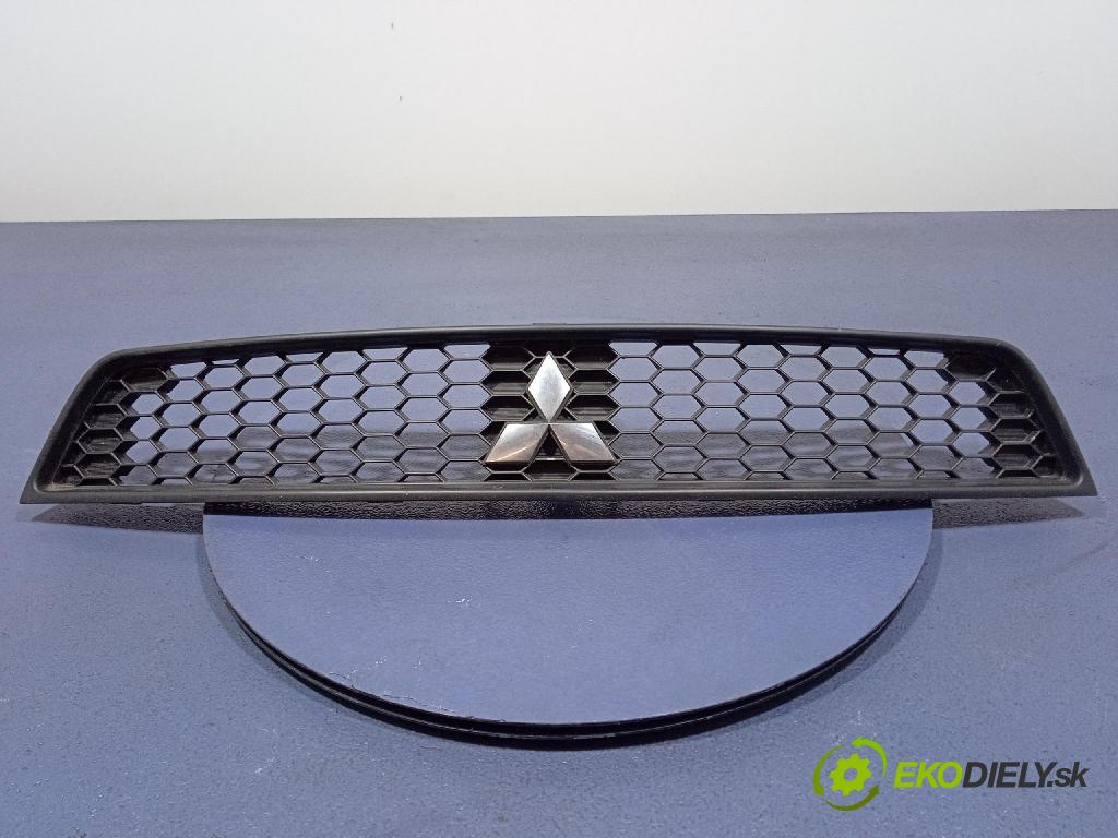 Mitsubishi Colt 2010 miežka / Gril: 7450A457